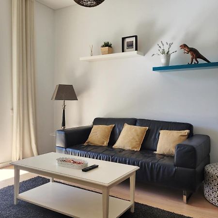 Sunny Arroios Apartment Lisbon Luaran gambar